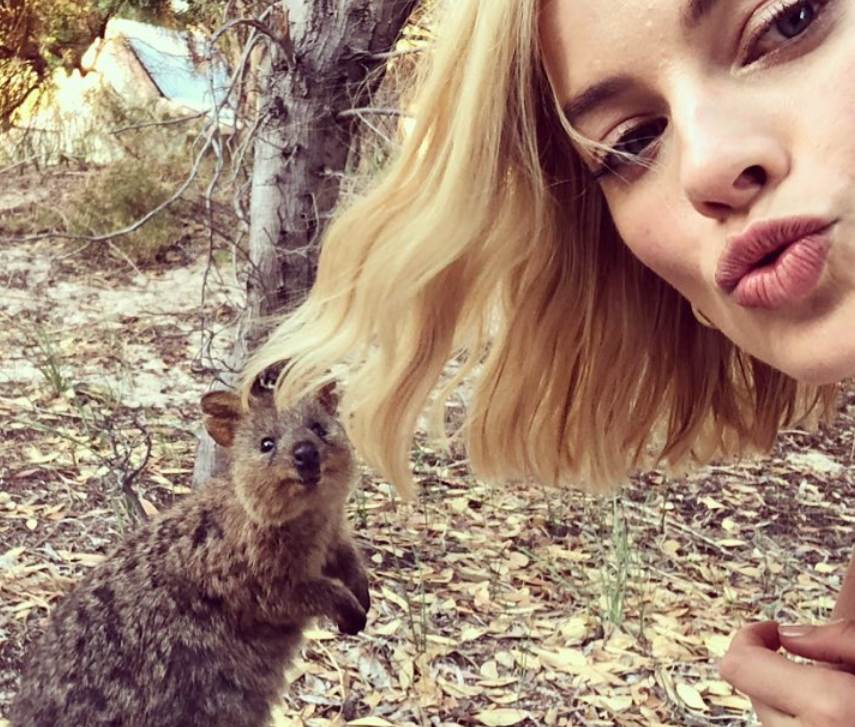 margo robi spava sa igrackom