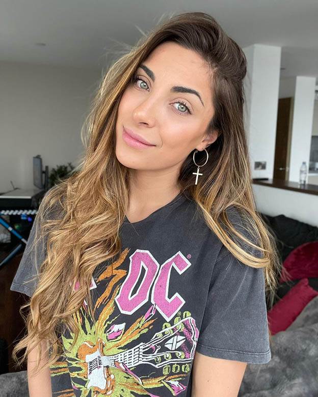 ajmeric laport devojka sara botelo