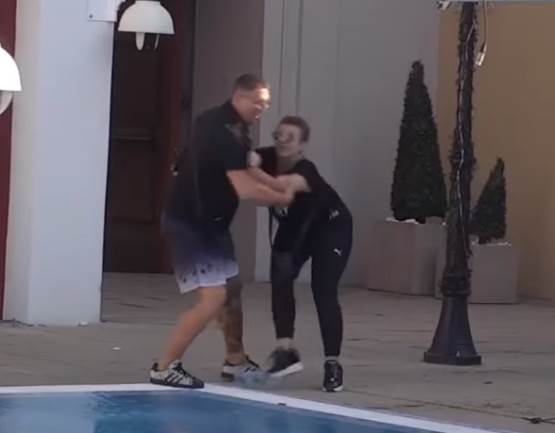 kristijan gurnuo miljanu u bazen zadruga