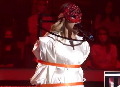 mariju gruevsku izneli na binu zvezde granda 