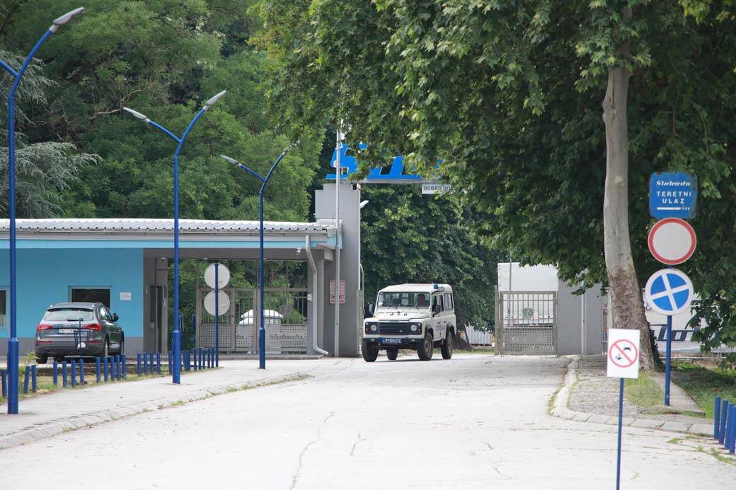 sloboda cacak gasenje pozara vojni helikopteri