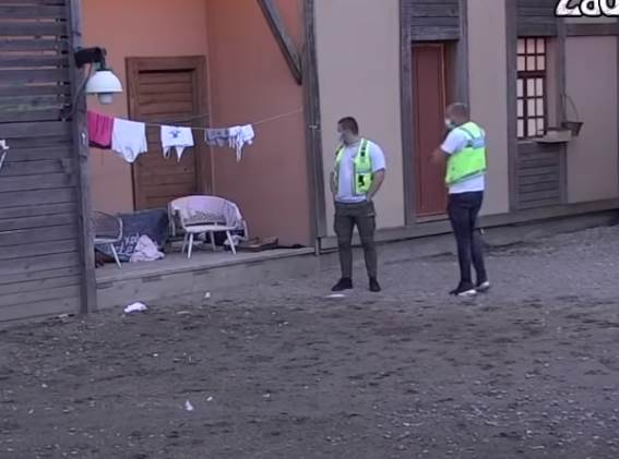 seks maje i janjusa u zadruzi