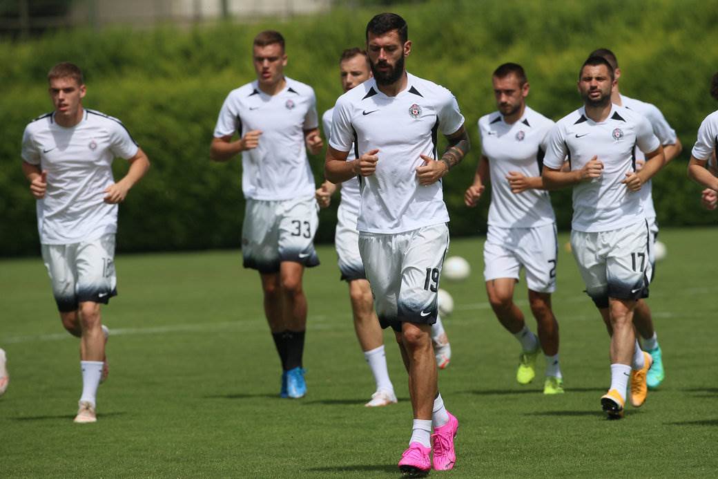 partizan pocetak priprema vucelic