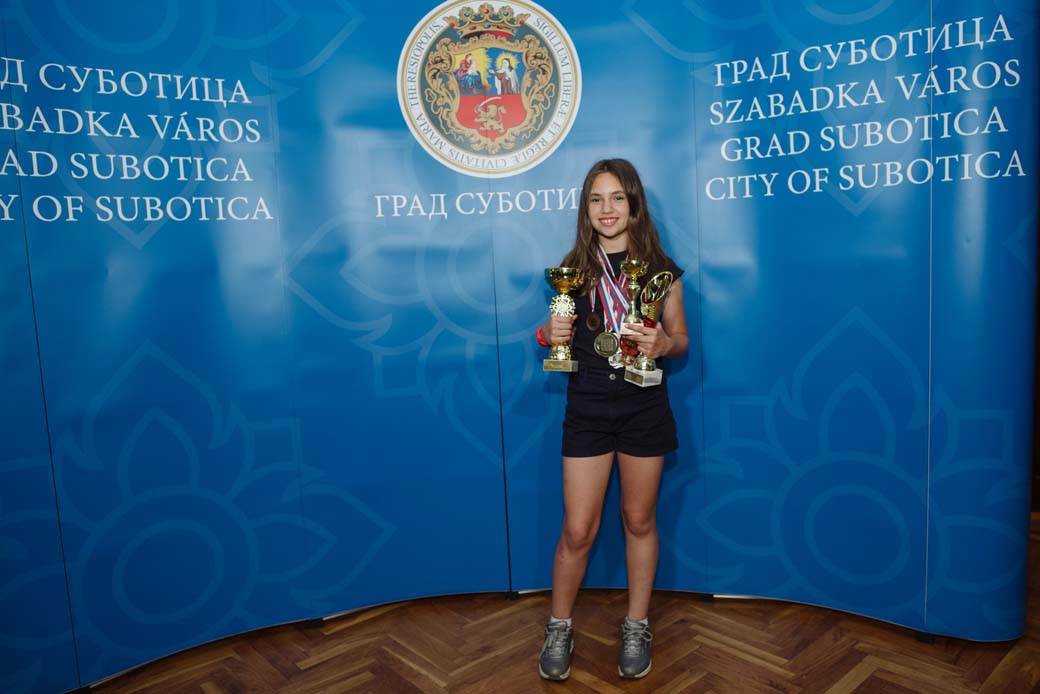 teniserka u poseti gradonacelniku bakicu subotica