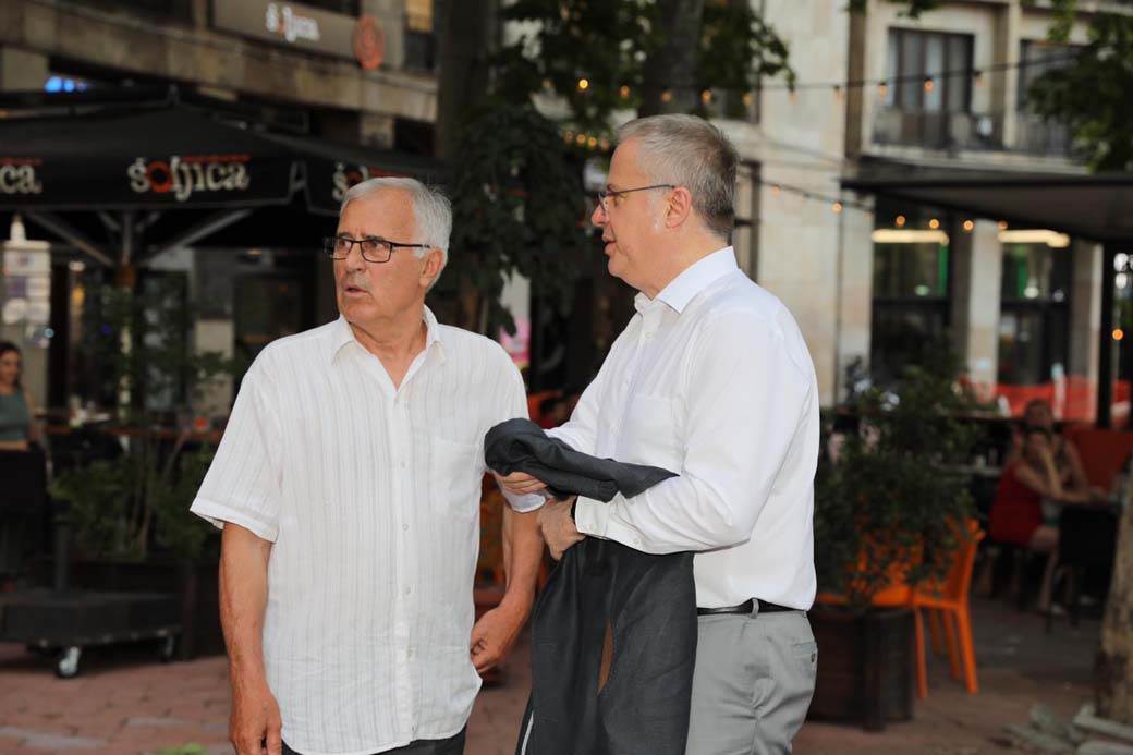 aco pejovic o nesuglasicama sa lukasom