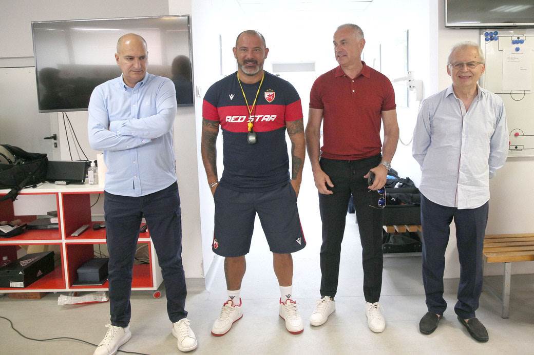 mrkela o pojacanjima zvezde stranci