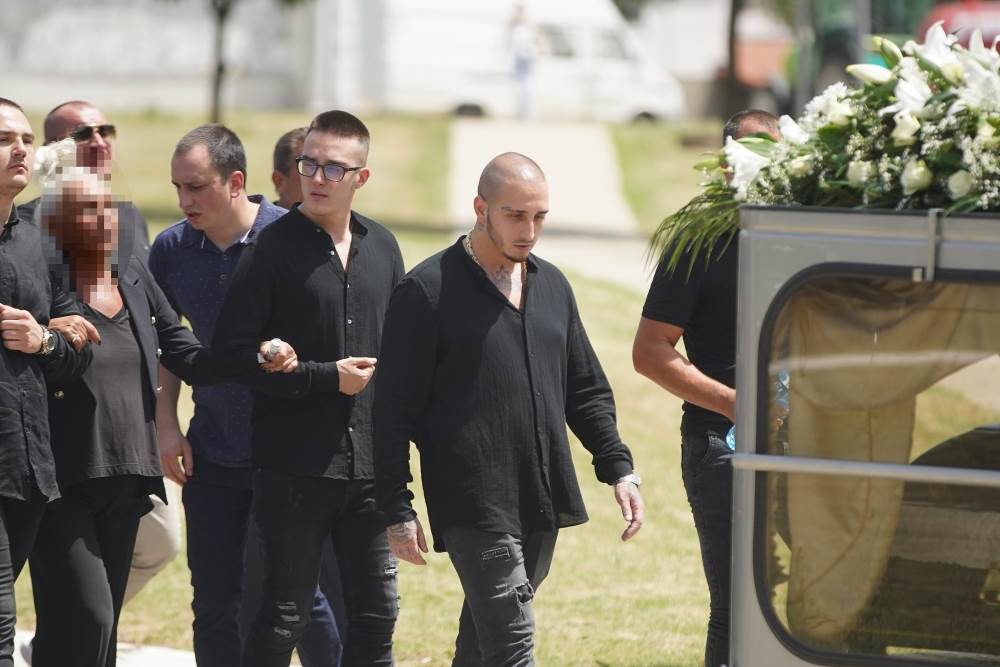 vuk mob preminuo otac sahrana