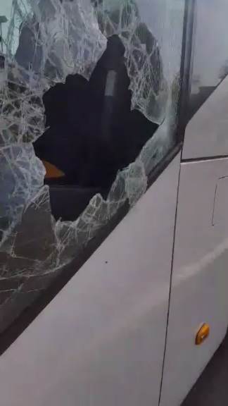 kamenovan autobus u skoplju video