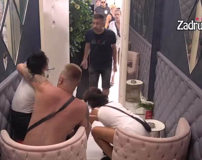 maja cupa minu tuca u zadruzi