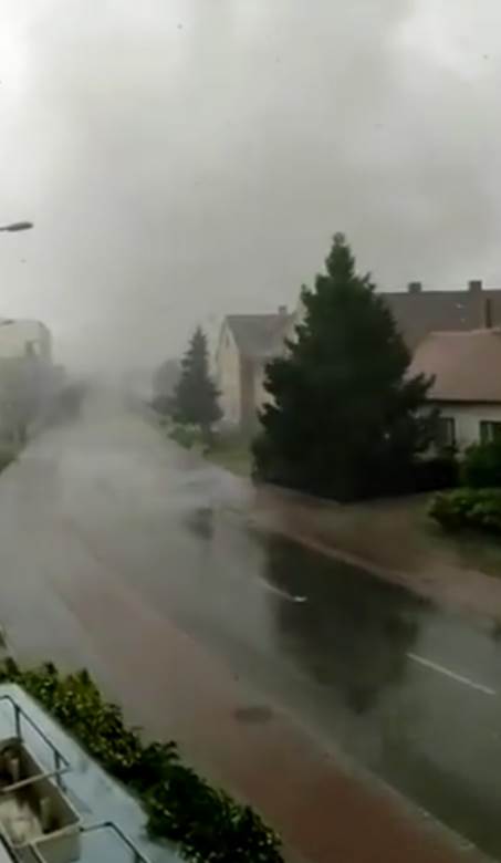 tornado u ceskoj video