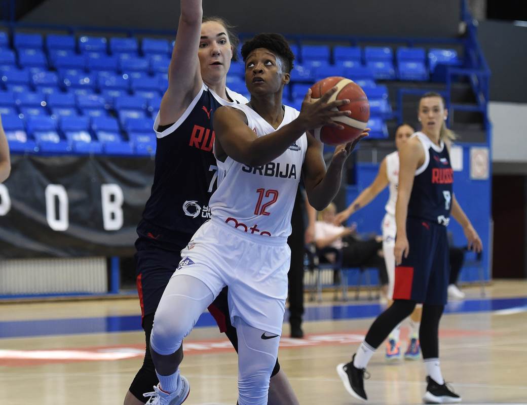 Ko je Amerikanka koja igra za Srbiju Ivon Anderson