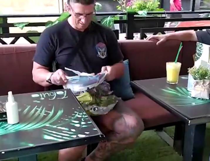 kristijan golubovic paparaco novac