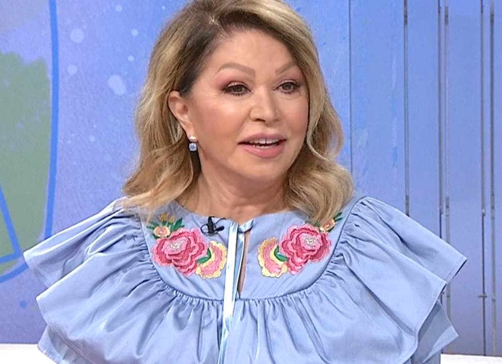 Nedi Ukraden čovek doneo cveće na Beogradskom sajmu knjiga