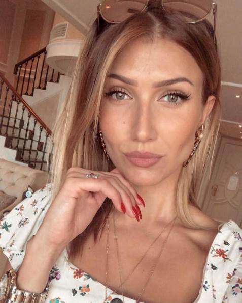 mis sveta belgija noemi apar