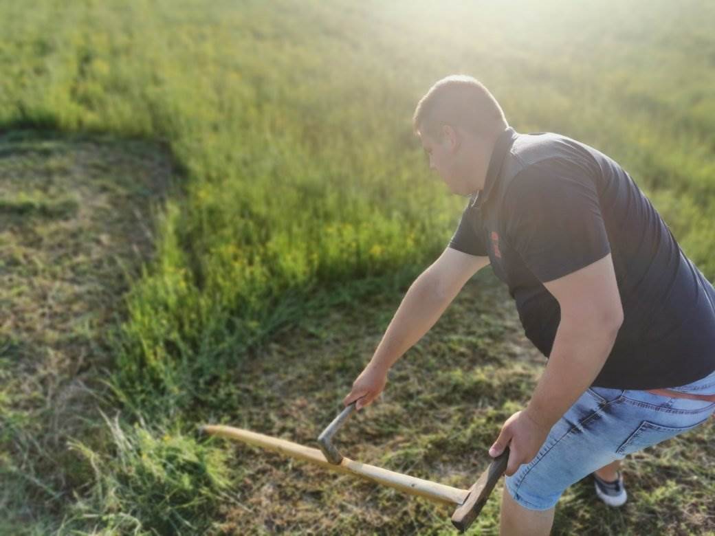 rucno kosenje trave takmicenje