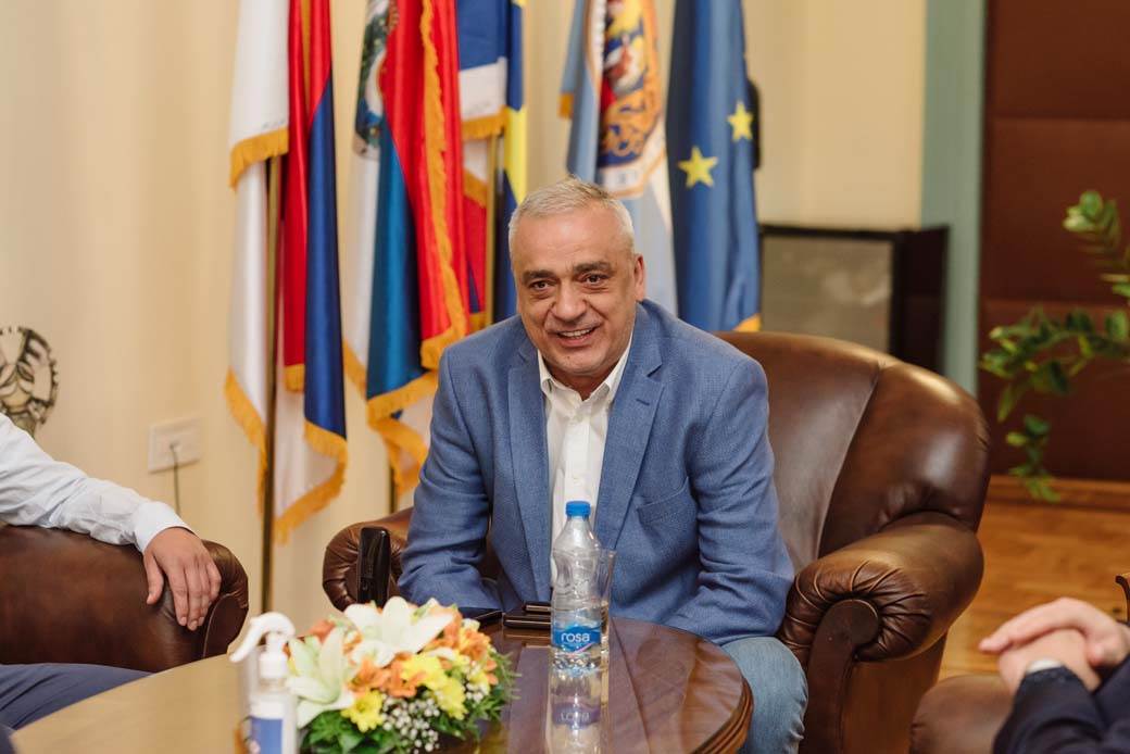 narodno pozoriste gradonacelnik stevan bakic