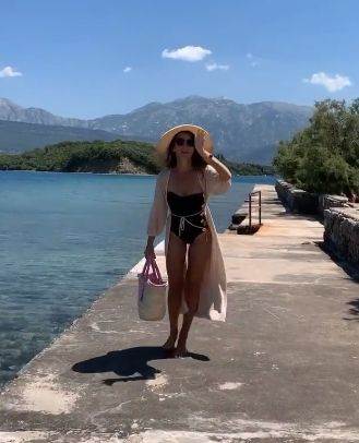 Sanja Marinković dekolte