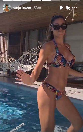 sanja kuzet seksi ples u bikiniju