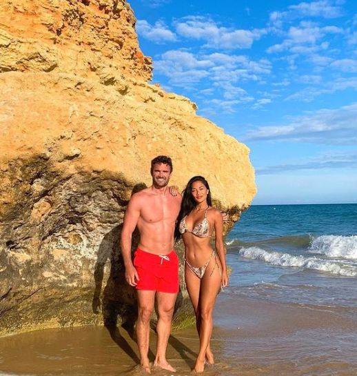 Nikol Šercinger tanga bikini slike