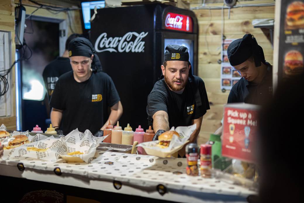 zavrsen prvi beogradski burger festival