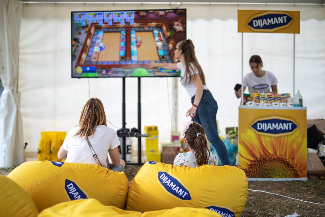 zavrsen prvi beogradski burger festival