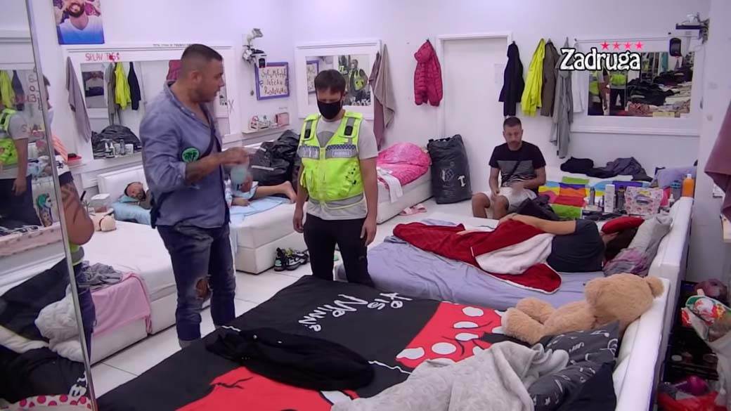 filip car ispolivao minu zadruga