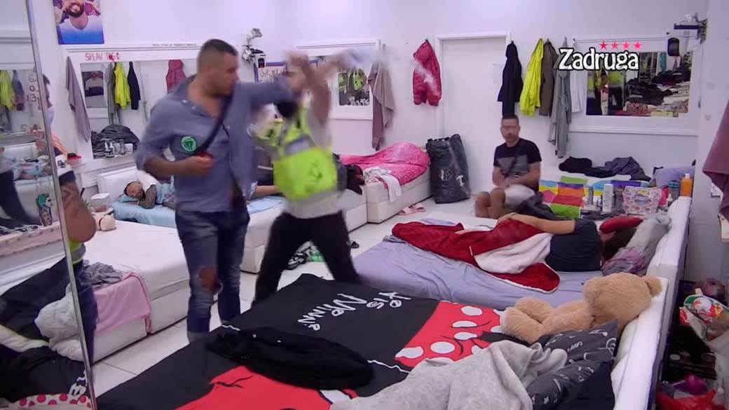 filip car ispolivao minu zadruga