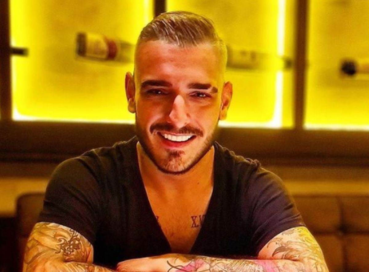 darko lazic se ofarbao u plavo