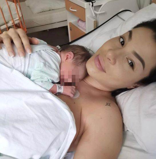 Poznate žene koje su se porodile u 2021.