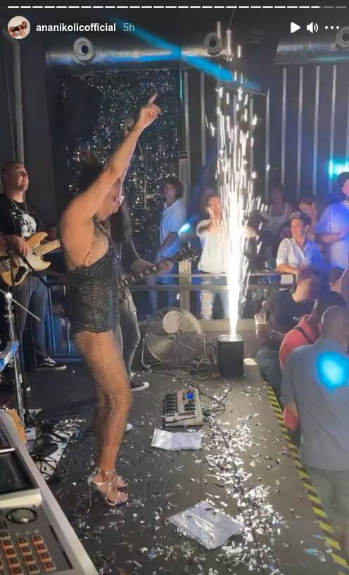 ana nikolic u donjem vesu