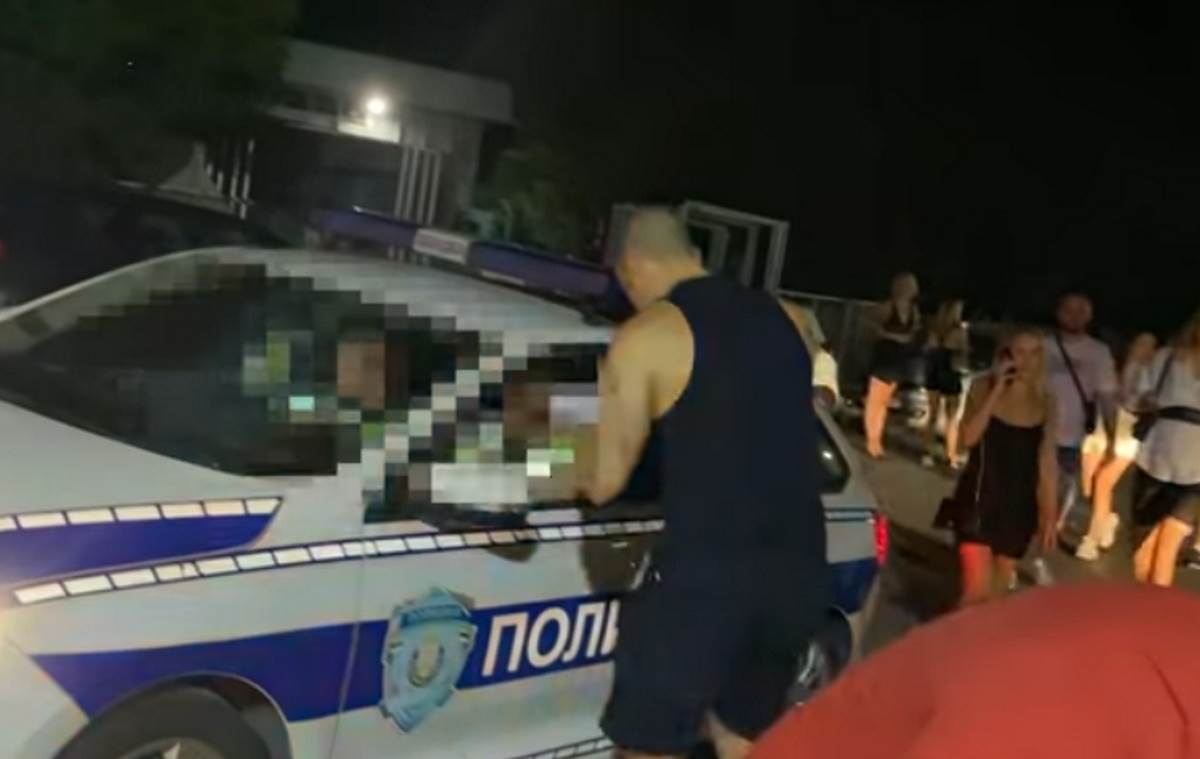 baka prase ferari sudar