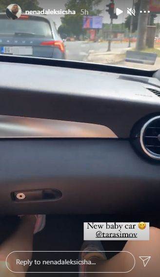 Tara Simov nezadovoljna Nenadovim novim kolima