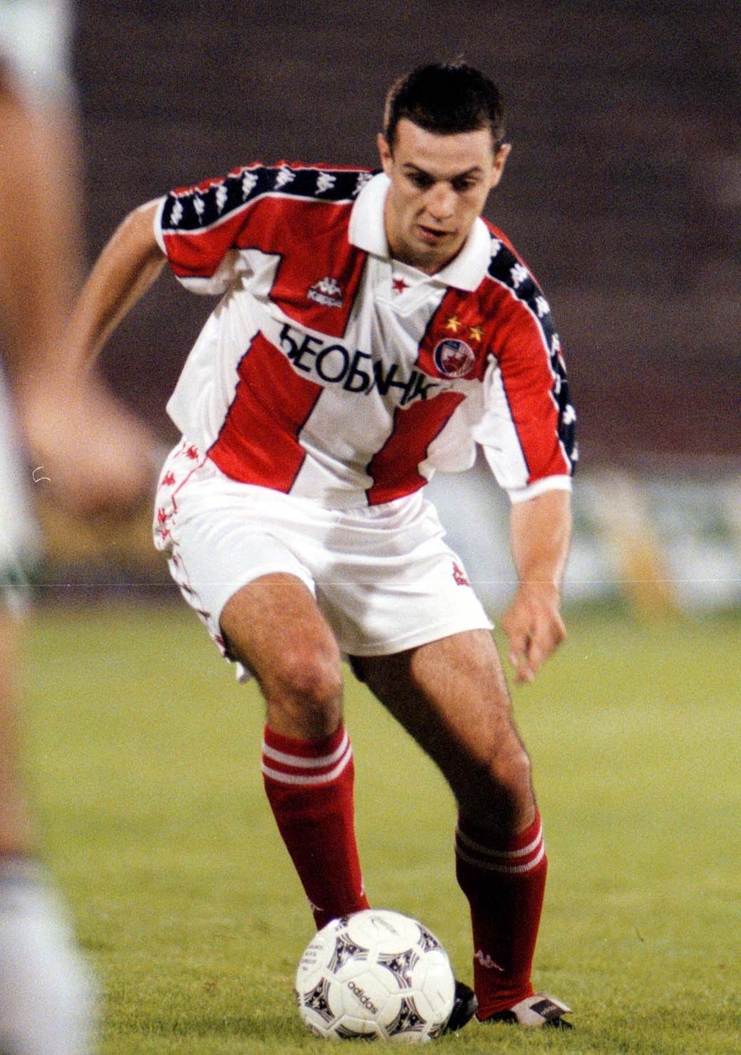 Novi dres Crvene zvezde kao retro Beobanka