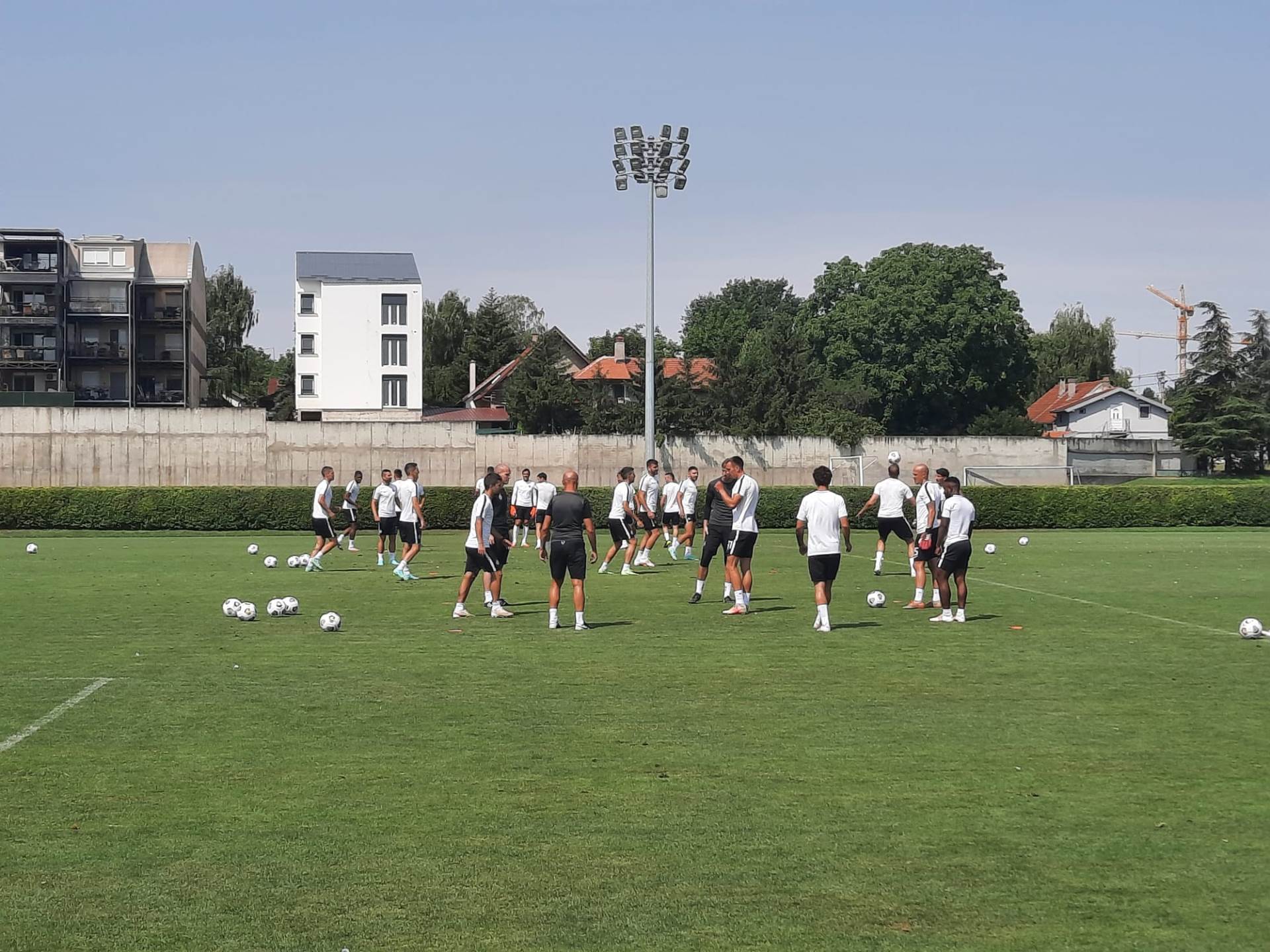 Miloš Vazura o pojačanjima Partizana i transferima fudbalera Sadik Mitrović Vlahović