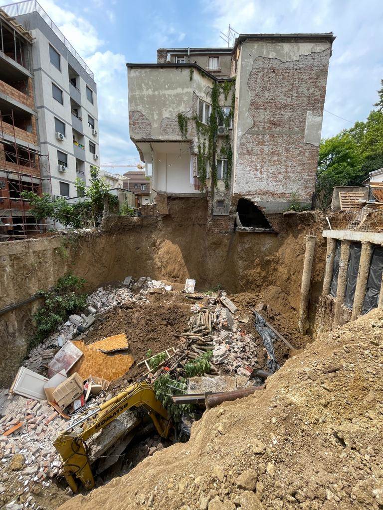 Novo urušavanje na zgradi u Vidovdanskoj