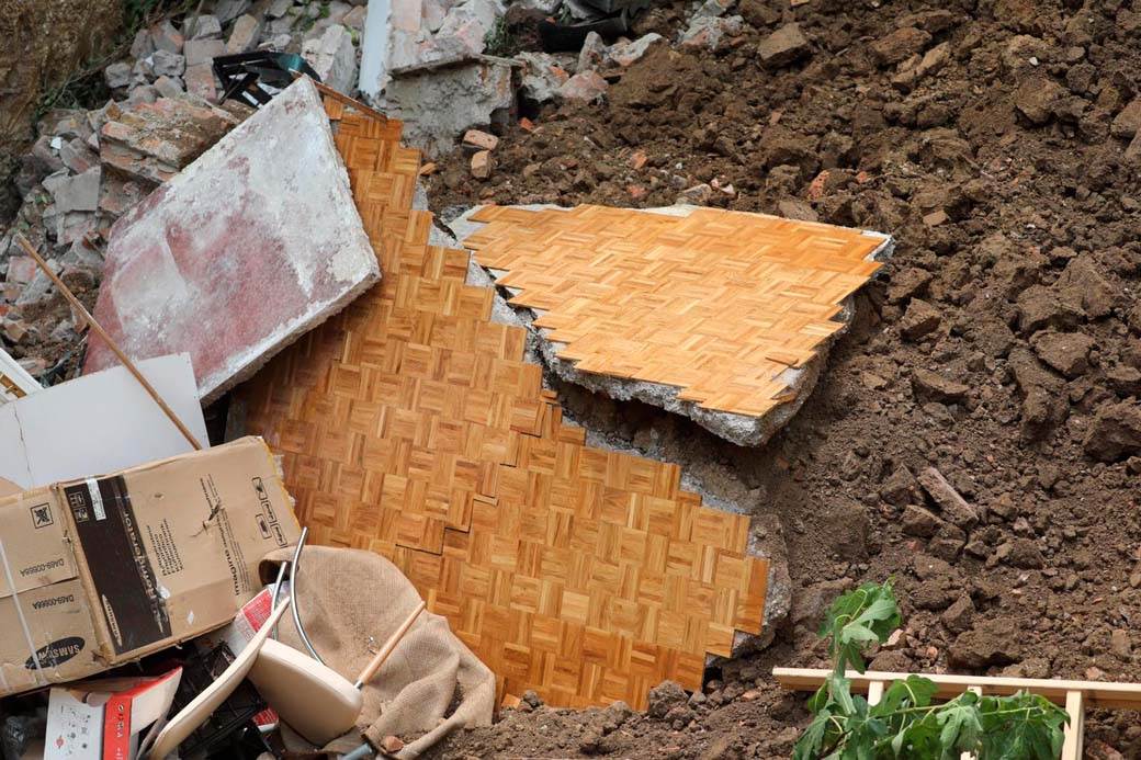 Novo urušavanje na zgradi u Vidovdanskoj