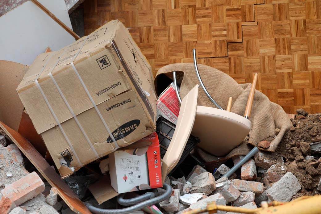 Novo urušavanje na zgradi u Vidovdanskoj