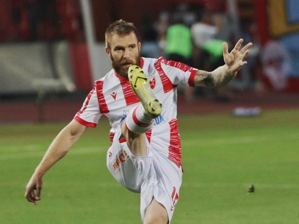 Stanković menja formaciju Zvezde protiv Kairata Ben igra napadača