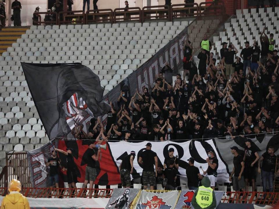 Stanković menja formaciju Zvezde protiv Kairata Ben igra napadača