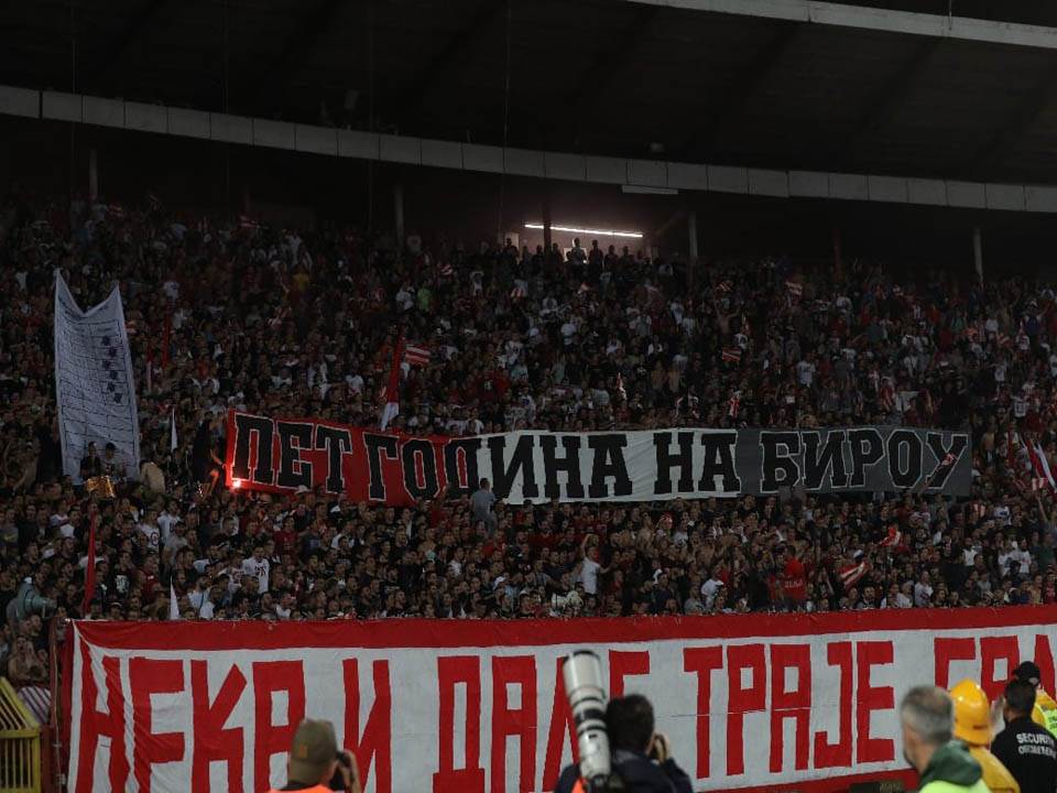 Stanković menja formaciju Zvezde protiv Kairata Ben igra napadača