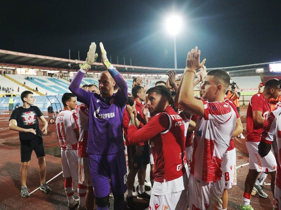 Stanković menja formaciju Zvezde protiv Kairata Ben igra napadača