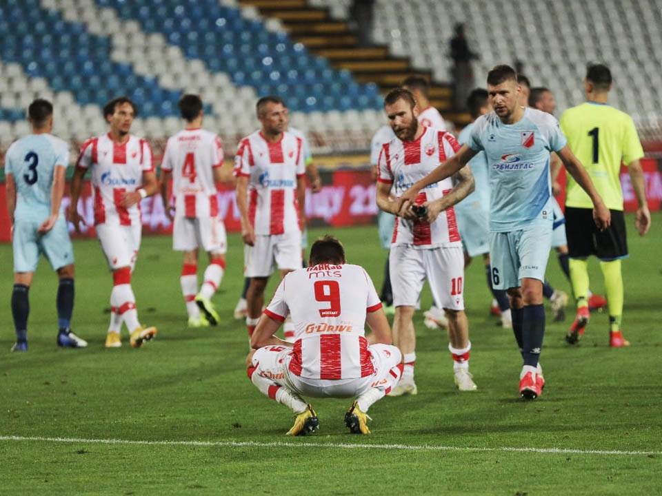 Stanković menja formaciju Zvezde protiv Kairata Ben igra napadača