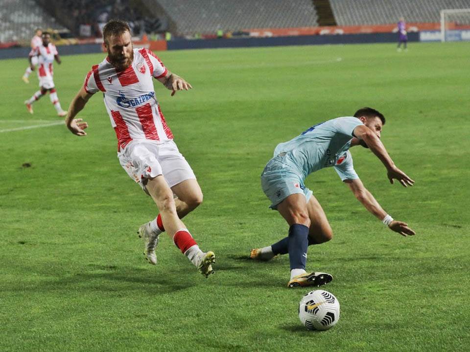 Stanković menja formaciju Zvezde protiv Kairata Ben igra napadača