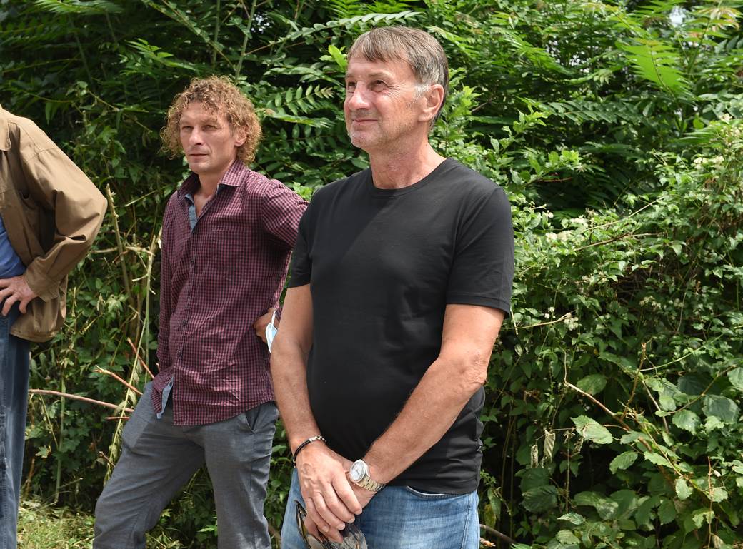 Vlade Divac na sahrani Radomira Antića