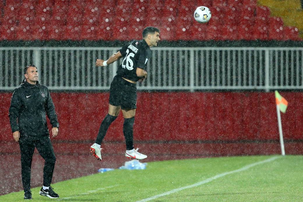 Rikardo Gomeš gol za Partizan protiv Proletera sa 20 metara