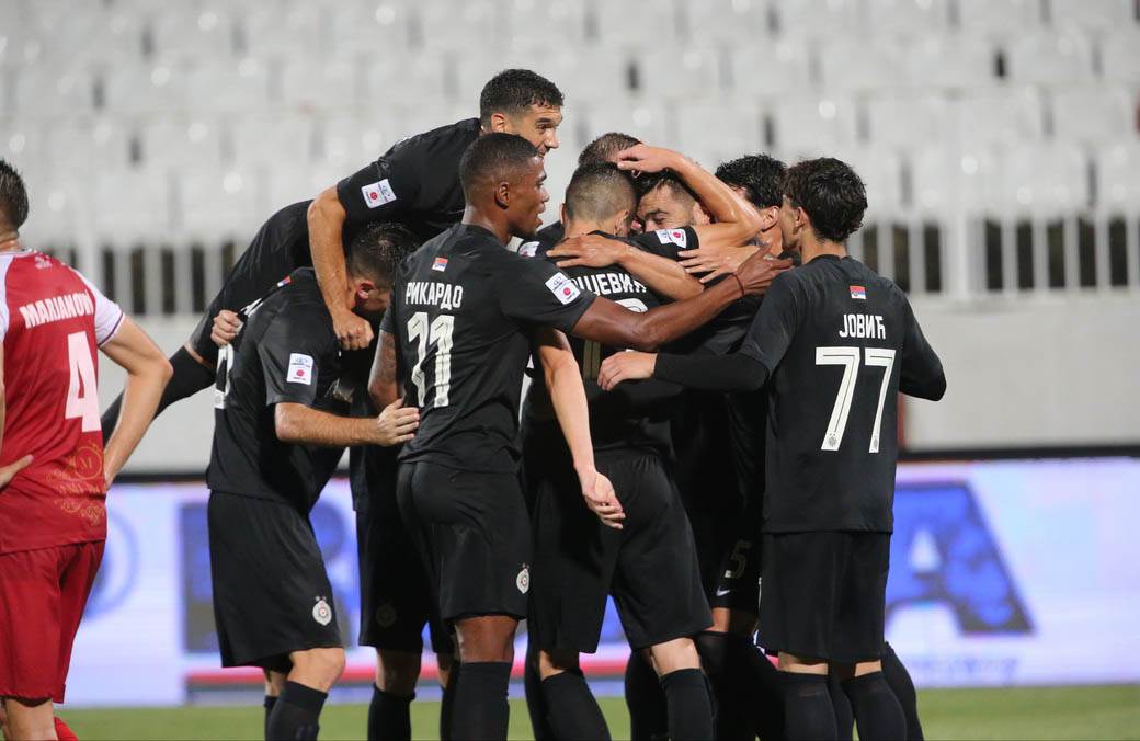 Rikardo Gomeš gol za Partizan protiv Proletera sa 20 metara