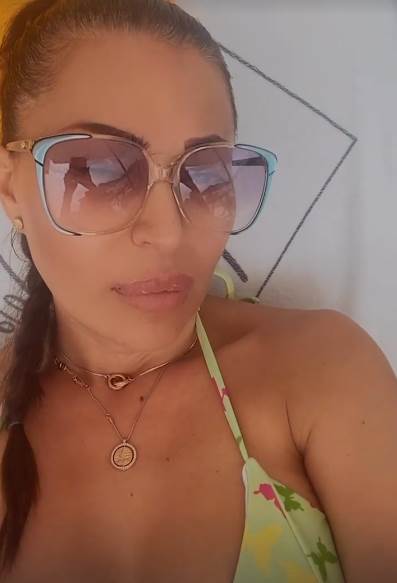 Ceca Ražnatović u kupaćem