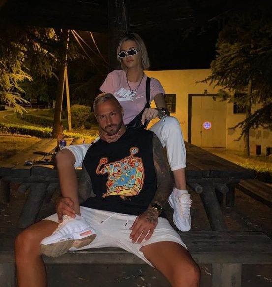 Tara i Ša bili zajedno na moru