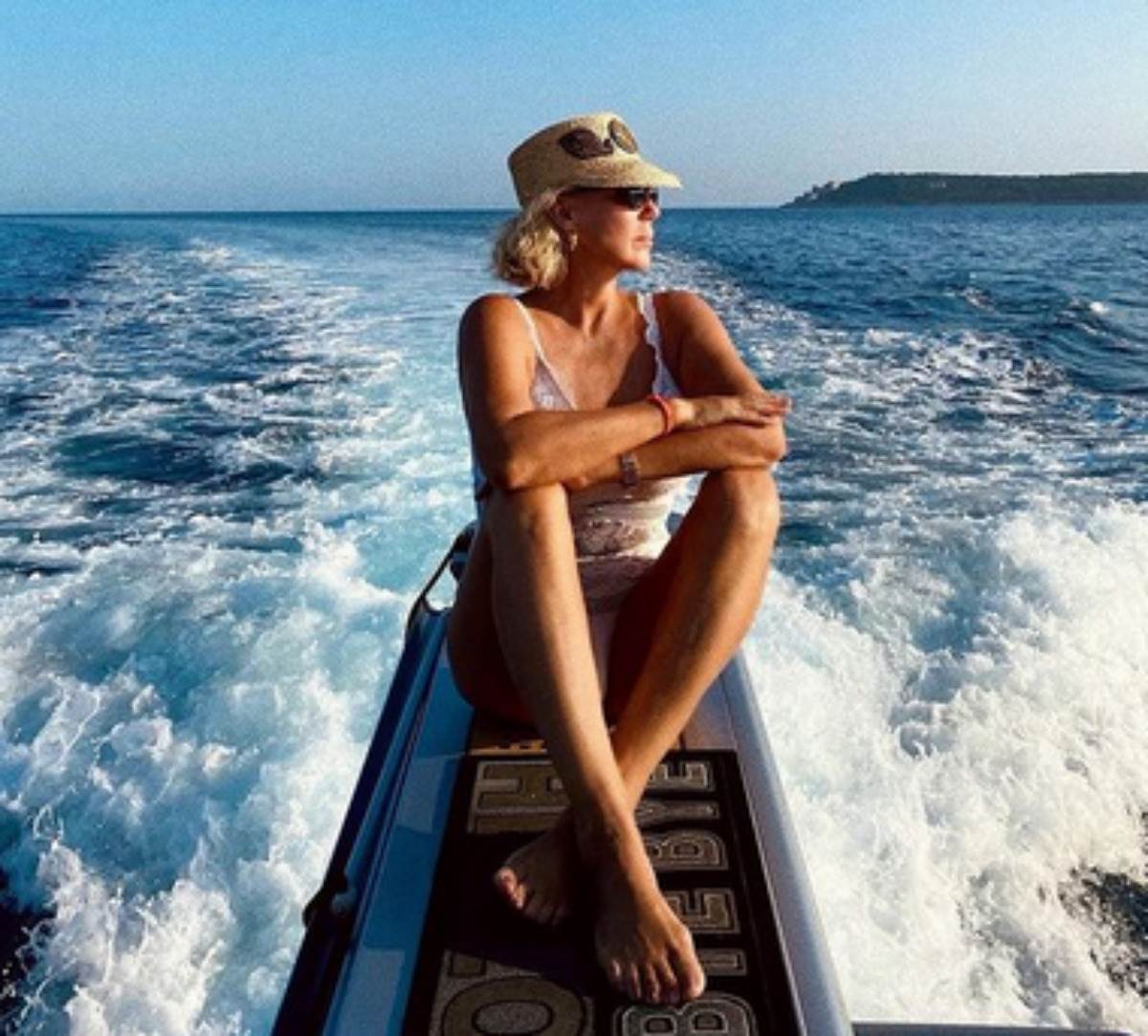 Lutka s likom Lepe Brene cena