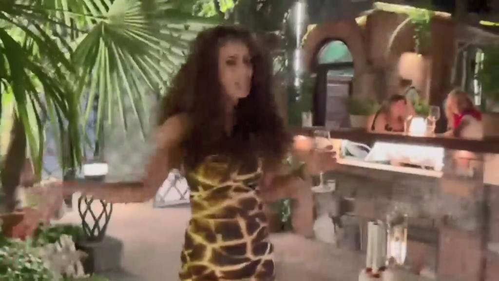 Didi J proslavlja 33. rođendan